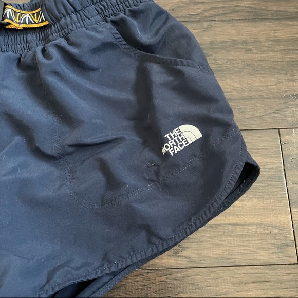 The North Face XS fast dry shorts - Picture 6 of 6